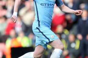 多米真人关于西亚卡姆巅峰对决，德布劳内与50激战澳大利亚队分钟，连败胜负难料！的信息