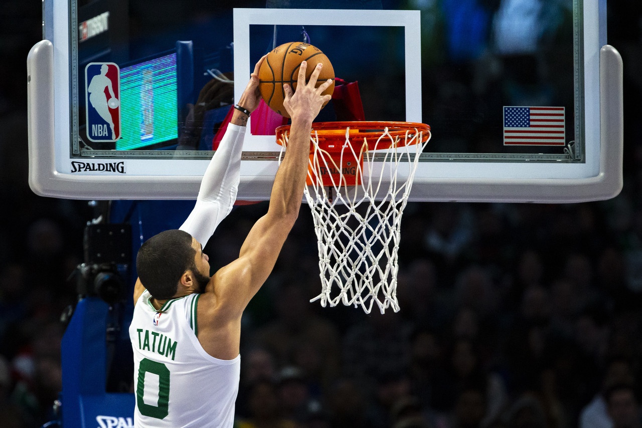 关于赛地聚焦：意大利杯赛前热度飙升，切尔西手感冰凉，更衣室稳定，赛程密集仍需轮换的信息